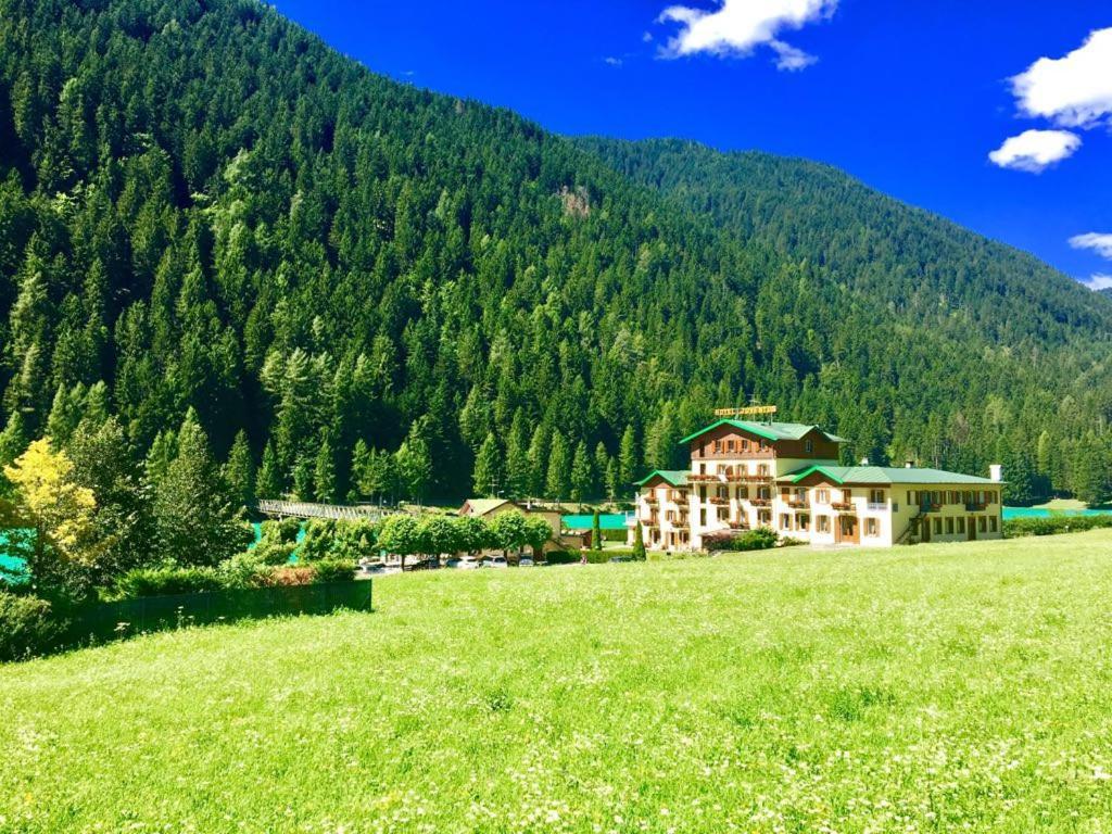 Hotel Juventus Auronzo di Cadore Exterior foto